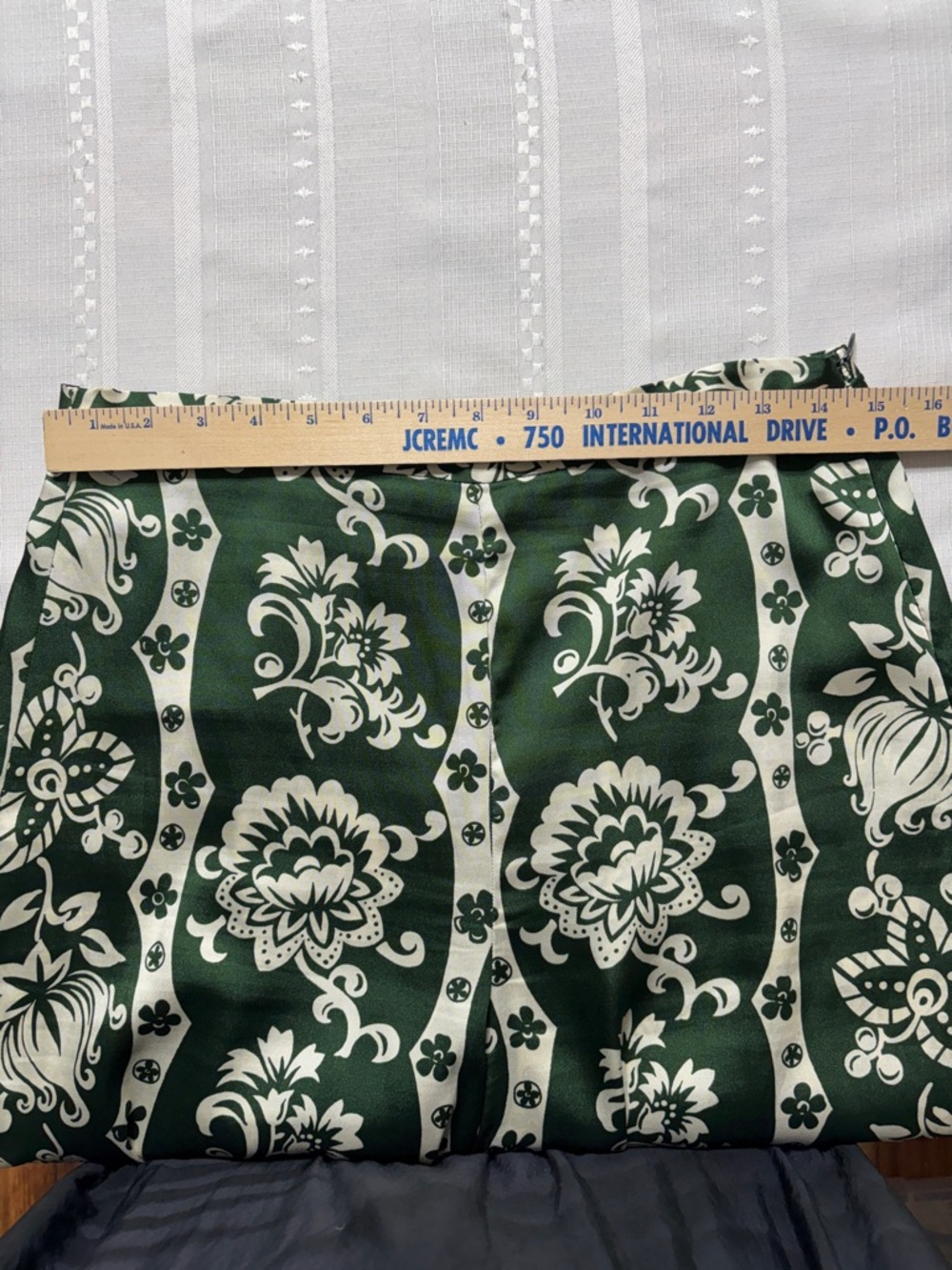 Zara High Waisted SZ L Wide Leg Satin Printed Floral Flowy Green  Pants - Picture 4 of 5
